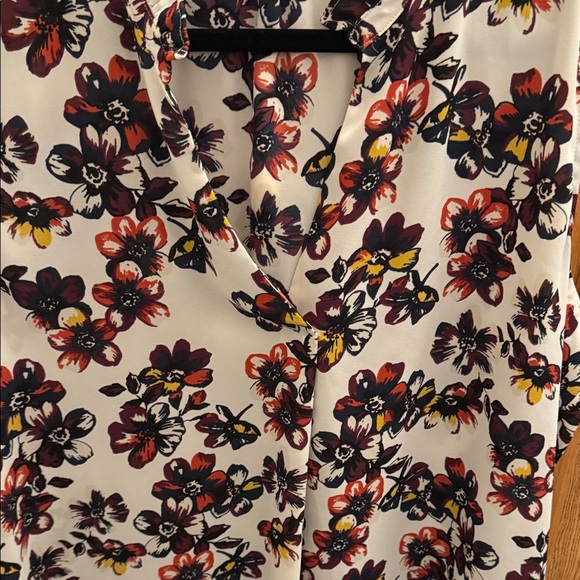 Van Heusen Floral Sleeveless Blouse - White and Red - Picture 6 of 11